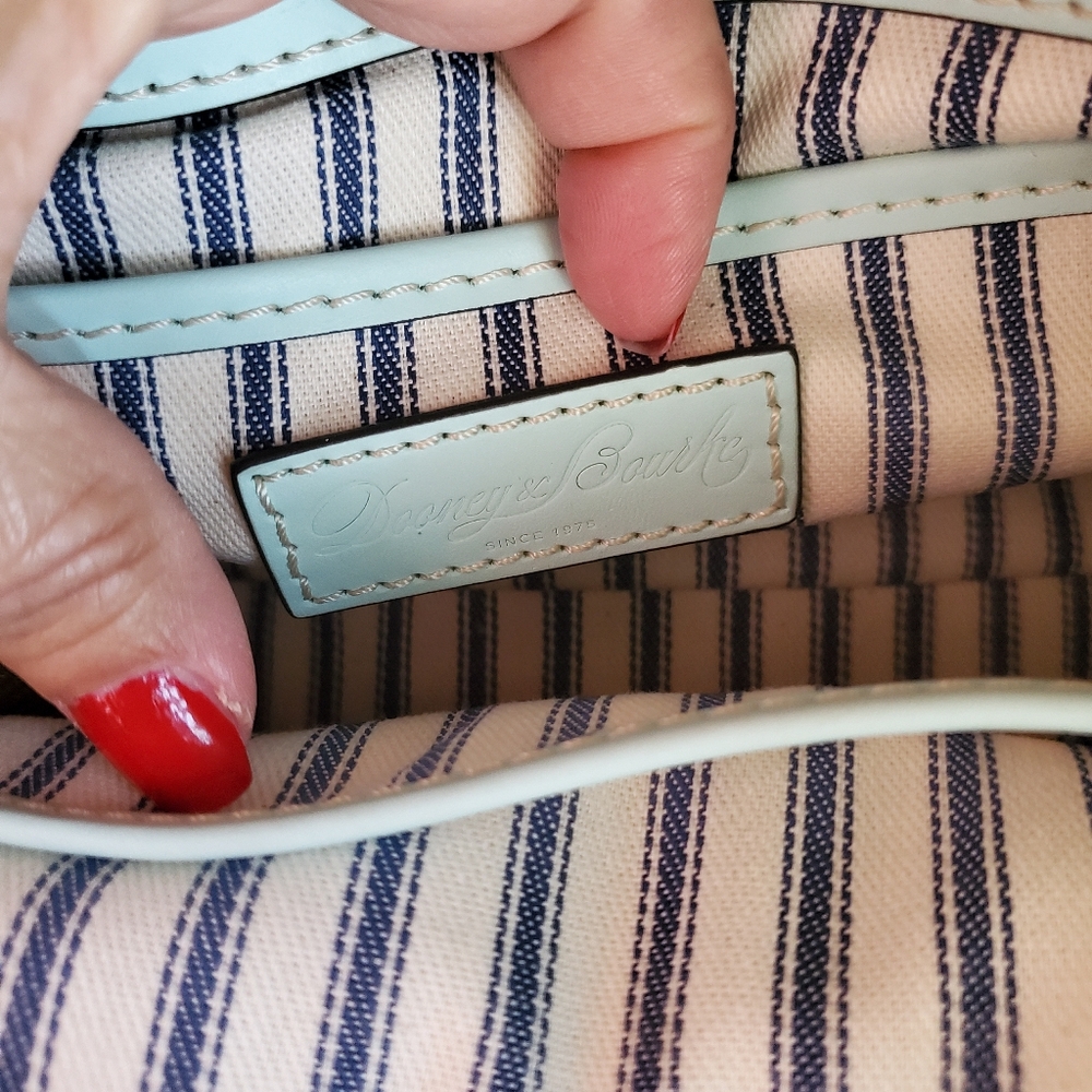 Dooney & Bourke Tote - Picture 10 of 13